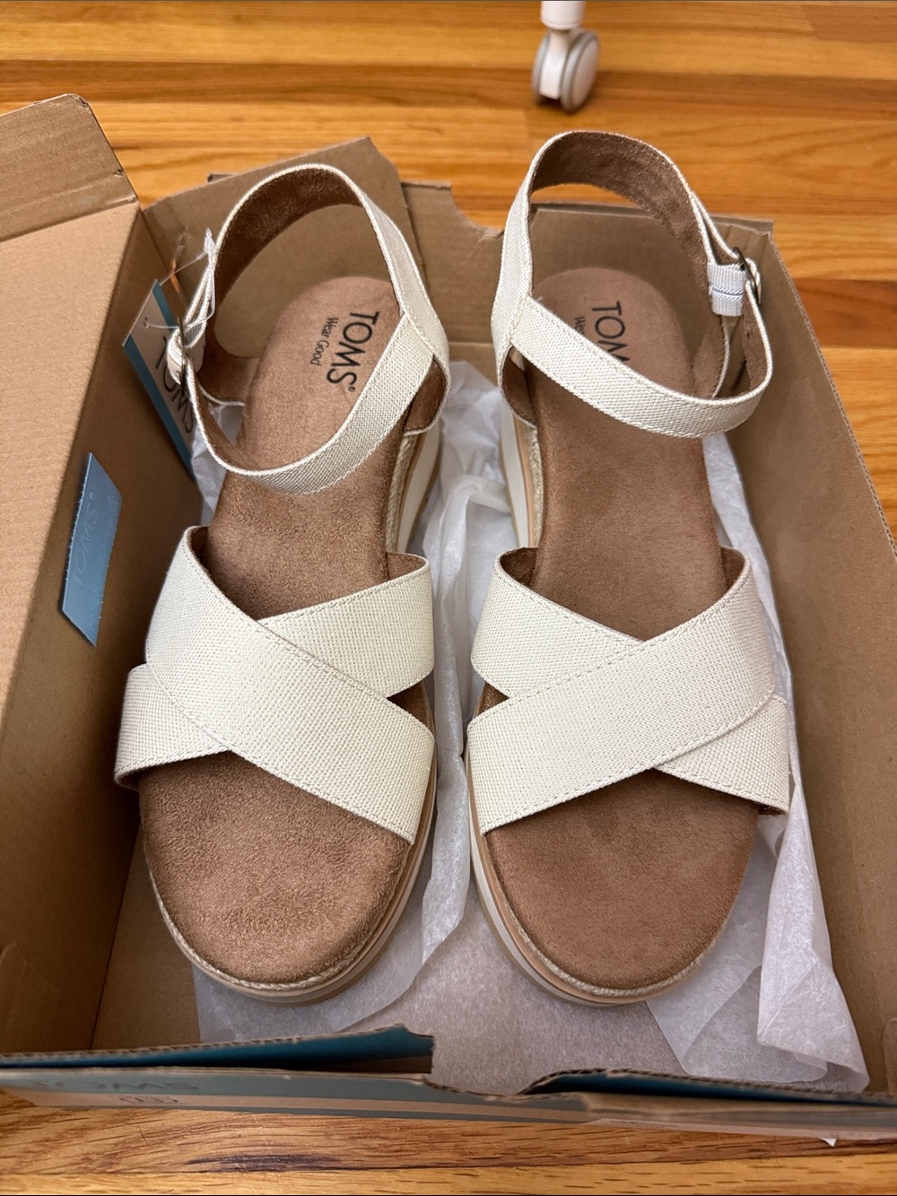 Toms Kids Cream Crisscross Ankle-Strap Sandals